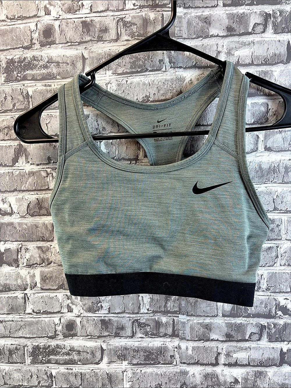 Nike Dri-FIT Indy Sports Bra Green & Black Size Medium
